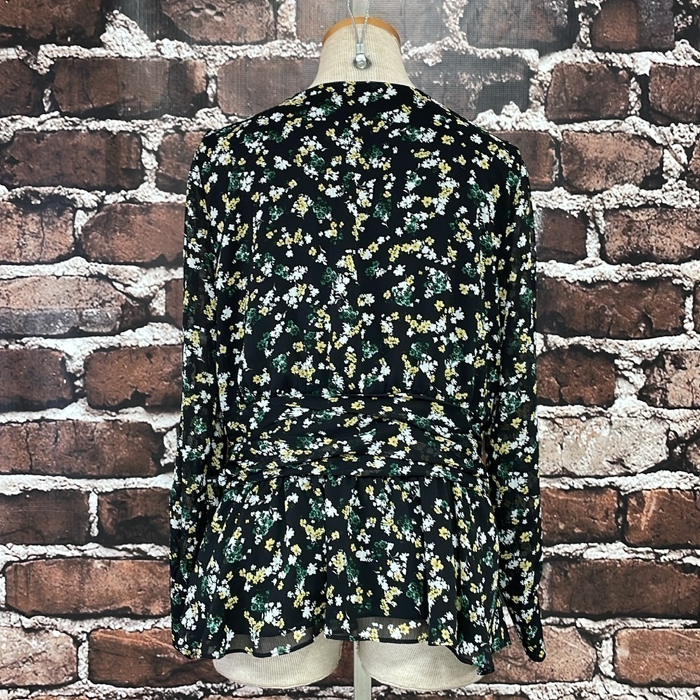 Vince Camuto Blouse Women's M Medium Black Floral Long Sleeve V-Neck Top Shirt - Picture 11 of 16